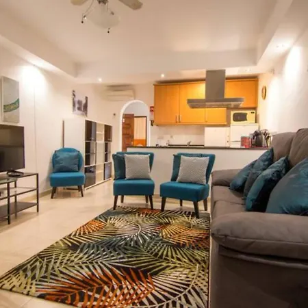 Apartment The Concierge - Surlaplage *